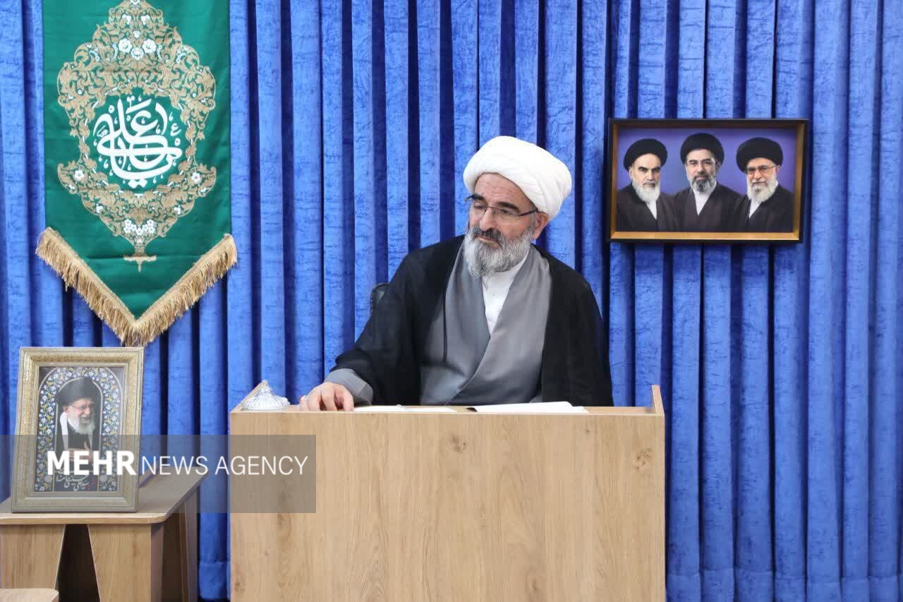 تشکیل قرارگاه «بعثت مردم» در سمنان؛ اجتماعات مردمی برگ برنده ماست