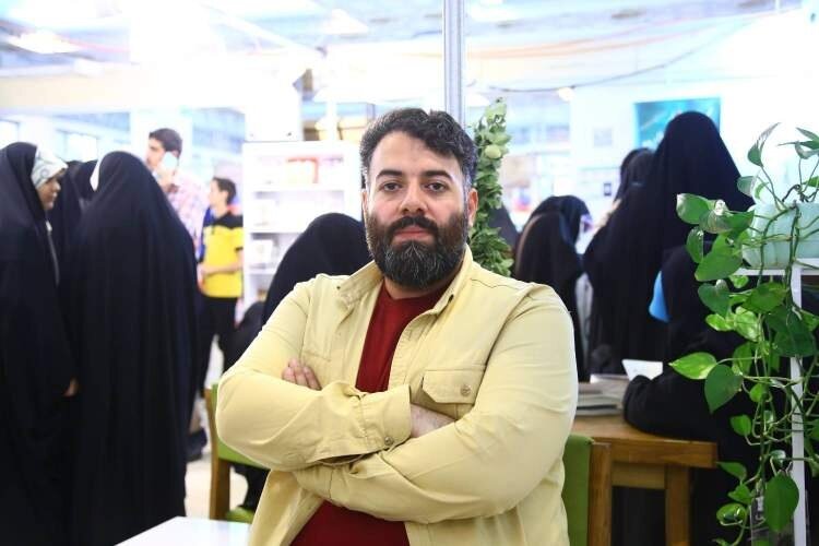 «پروا کن» روایتی از زندگی مجاهدانه رهبری شهید منتشر می‌شود