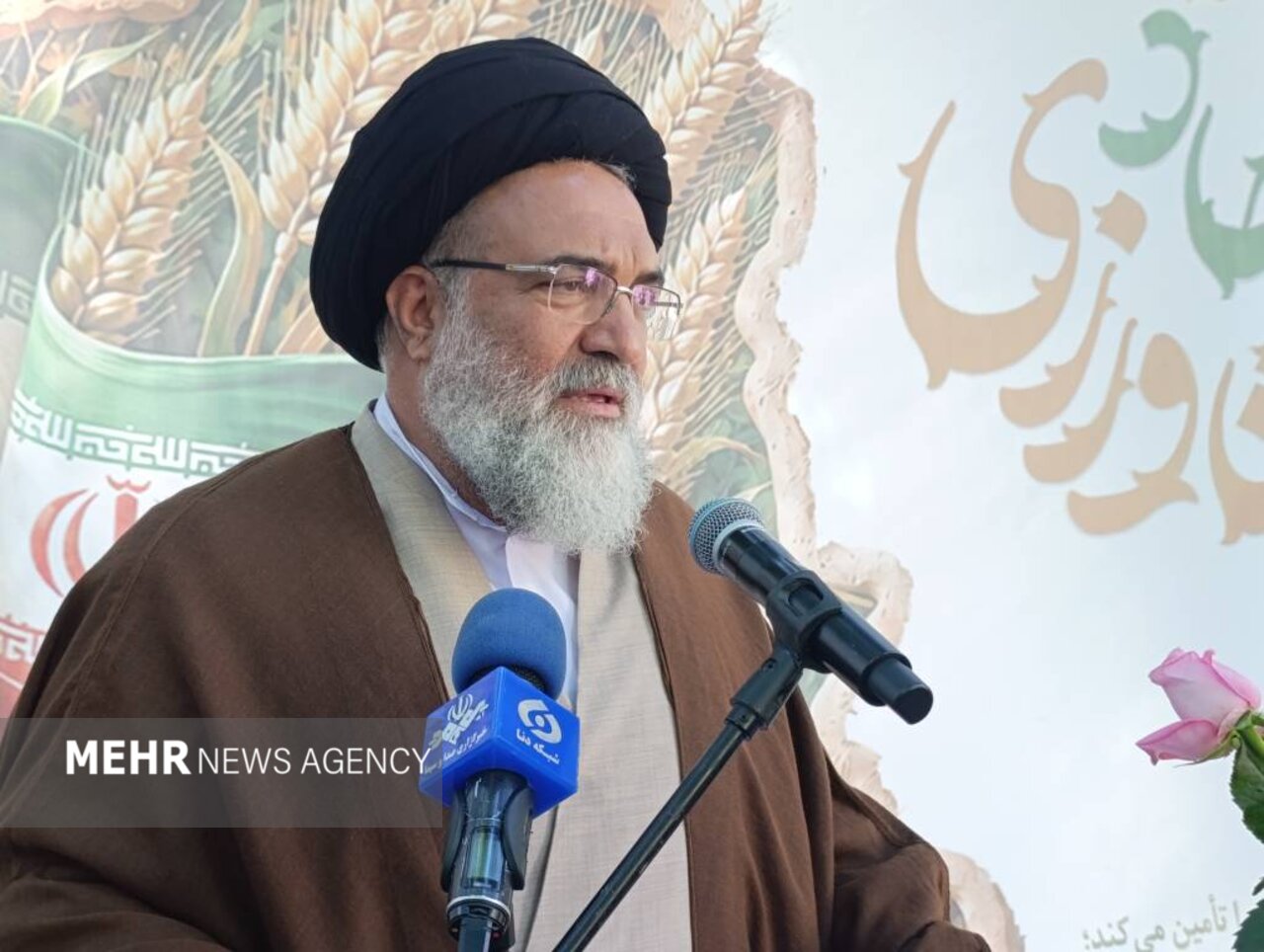 کشاورزی و دامداری مهم‌ترین بسترهای تولید، اشتغال و فقرزدایی هستند