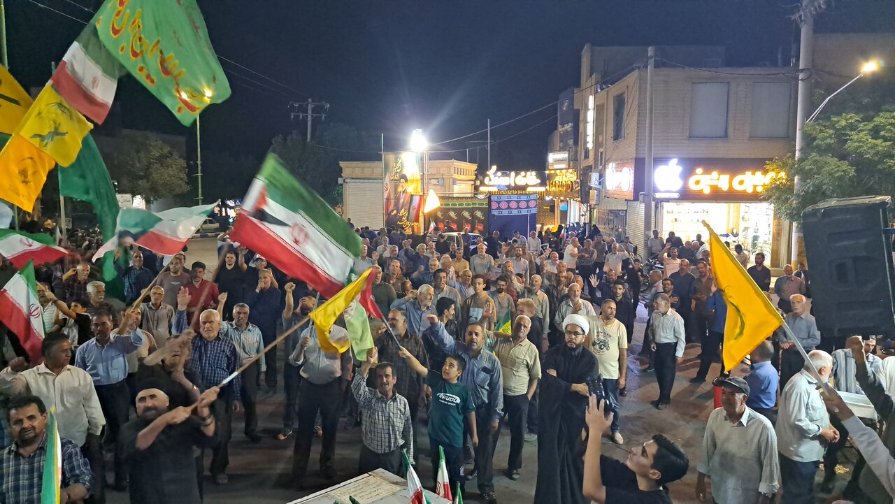 حماسه صد و ششم مردم اردستان همراه با نوای دمام و چاووش
