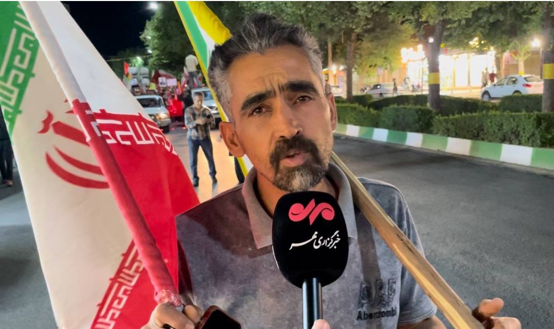 شعار تفرقه‌ممنوع شهرکردی‌ها؛ گوش به فرمان رهبریم