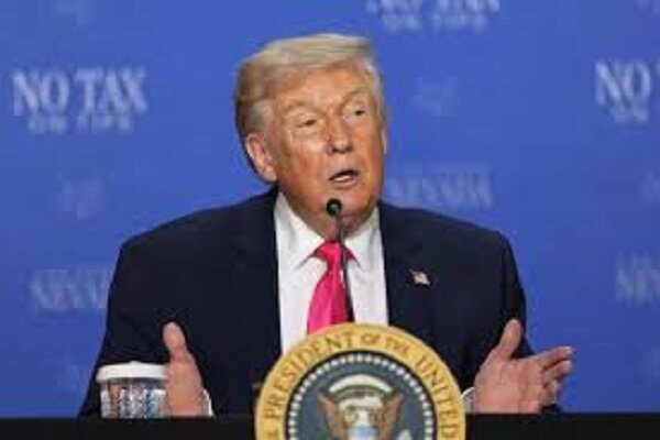 ترامپ: عادلانه نیست ایران موشک بالستیک نداشته باشد