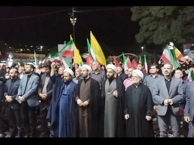 تجمع شبانه سنندجی‌ها و عزاداری ایام محرم در میدان آزادی