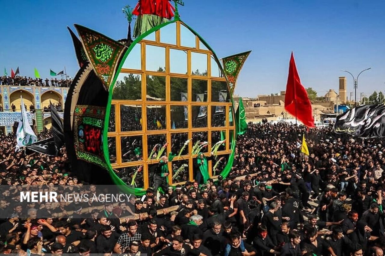 نخل‌گردانی، آیینی صفوی در بازنمایی تشییع پیکر امام حسین(ع)