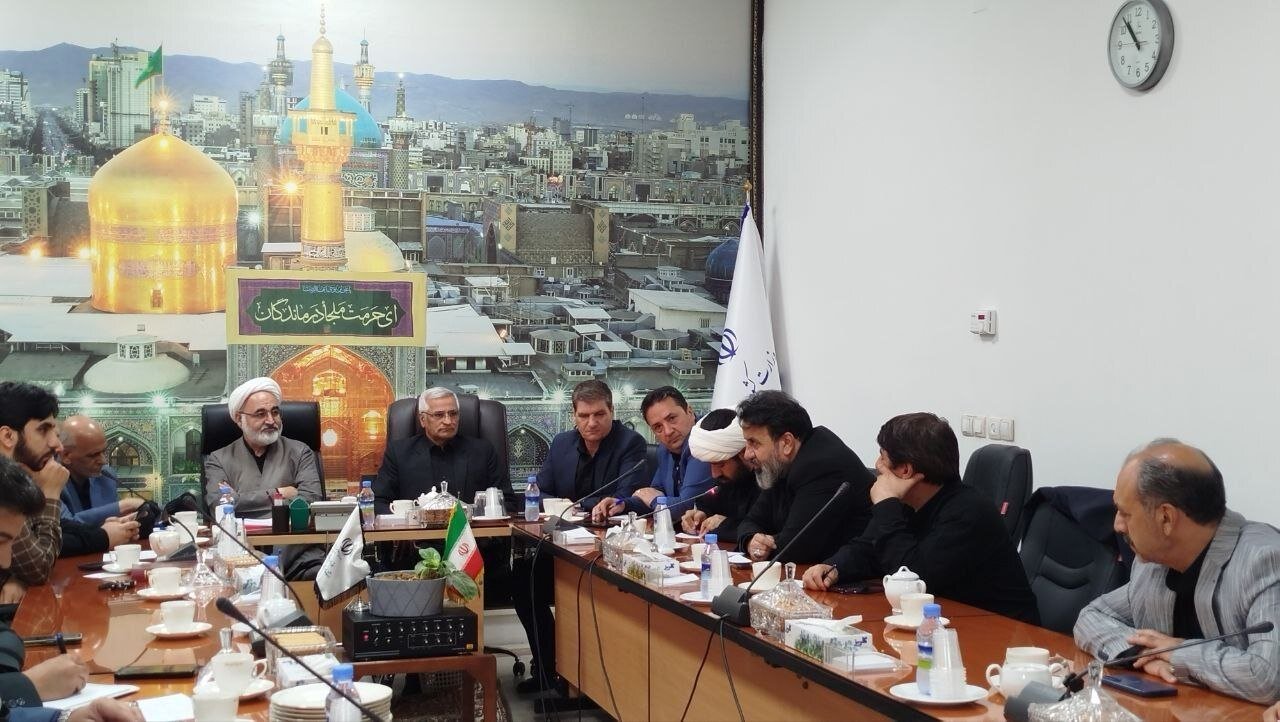 پیش بینی حضور ۱۲ میلیون نفر در مراسم تشییع پیکر رهبر شهید در مشهد