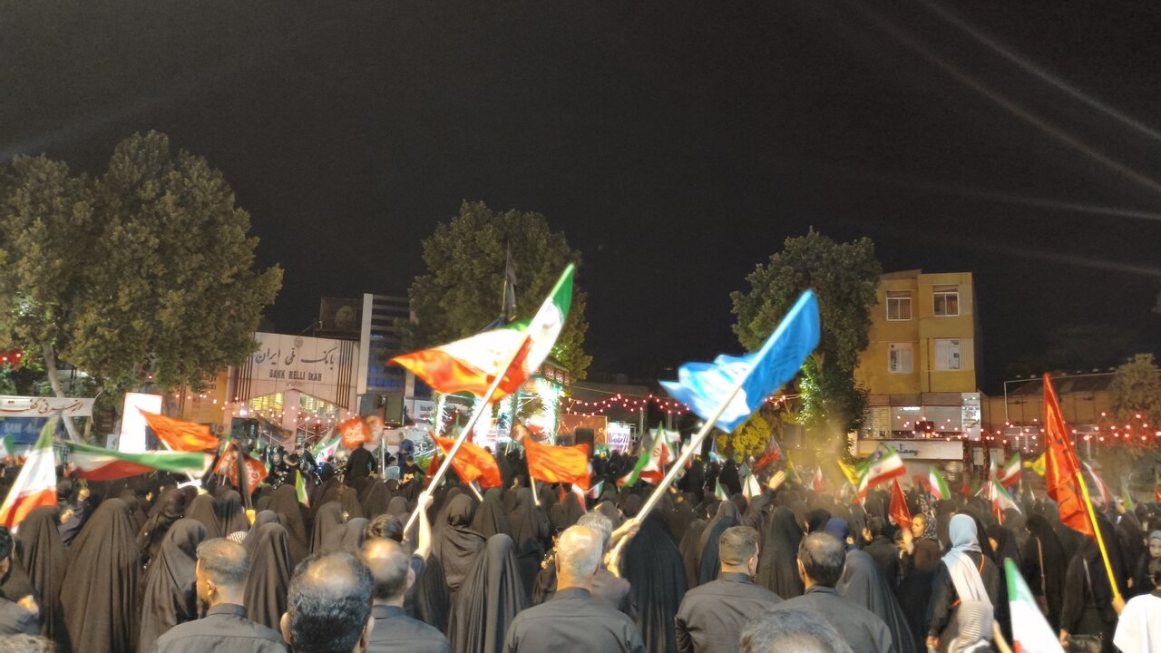 همخوانی نماهنگ «ای غم شیرینم» در اجتماع شبانه