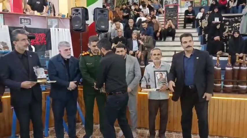 یادواره استانی شهدای اقتدار جنگ ۱۲ روزه در چالوس