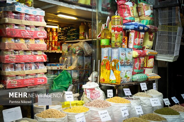 تامین ۱۵۶۱ تن کالای اساسی برای هیئت های مذهبی آذربایجان غربی