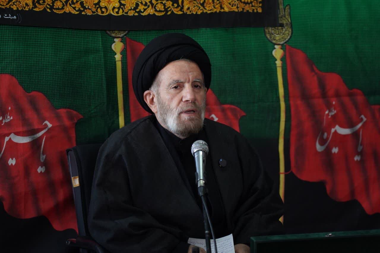 ملت ایران در جنگ رمضان با الهام از فرهنگ عاشورا در برابر دشمنان ایستاد