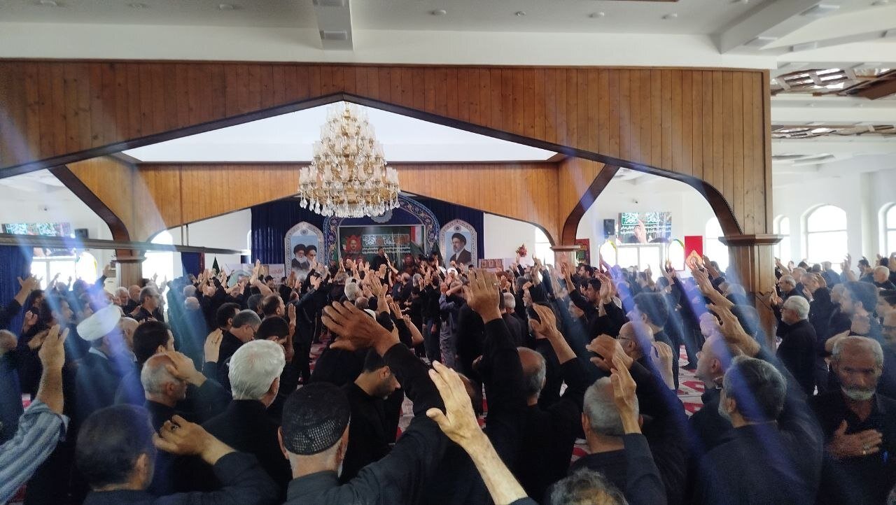مراسم اقامه عزای سیدالشهدای کربلا در آستانه اشرفیه 