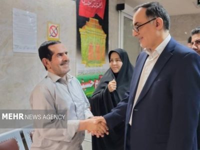 بازدید رئیس بنیاد شهید از روند درمان جانبازان در شهریار