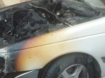 مهار آتش‌سوزی خودروی سواری در بندرعباس
