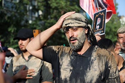 آغاز آیین تشییع پیکر رهبر شهید انقلاب در تهران