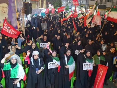 اجتماع انقلابی در میدان شهدا بابلسر