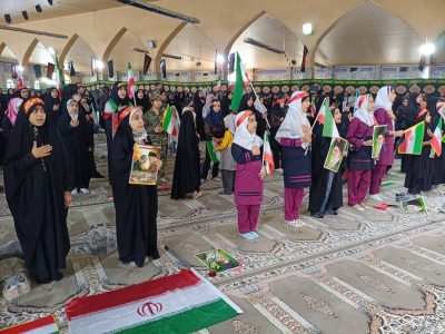 اجتماع بزرگ دختران یاسوج؛ تجدید میثاق با رهبر شهید