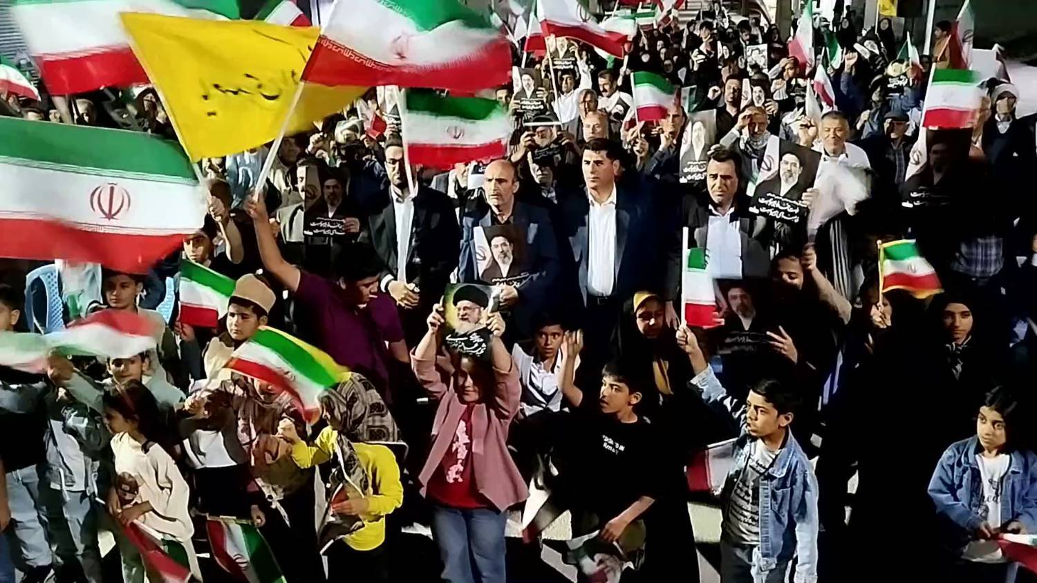 اجتماع پرشور مردم بهمئی در گرامیداشت رهبر شهید انقلاب