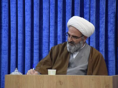 احترام به رهبر شهید انقلاب در سمنان با قلبی غمگین و مصمم