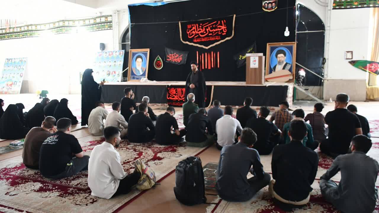 اعزام جهادگران عشایر کهگیلویه و بویراحمد به مشهد برای بدرقه شهید ایران