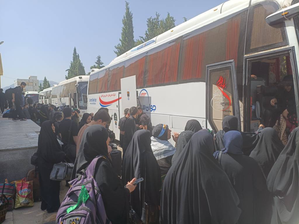 اعزام ۵۰۰ نفر از کهگیلویه و بویراحمدی‌ها به مشهد برای خدمت به زائران