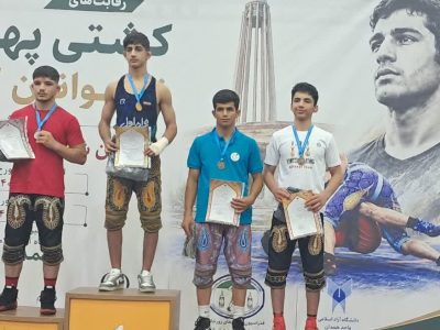 افتخارآفرینی کشتی‌گیر چهارمحالی در قهرمانی کشور