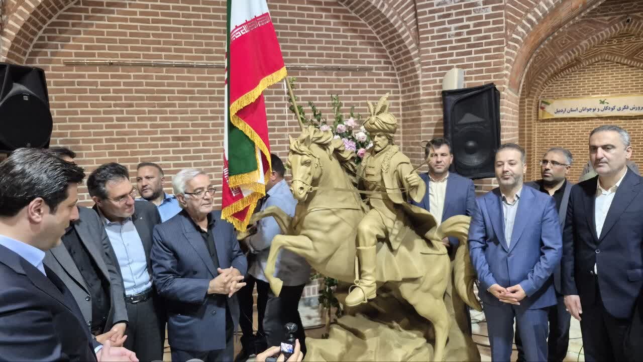امضای تفاهم‌نامه خواهرخواندگی میان اردبیل و لاهیجان