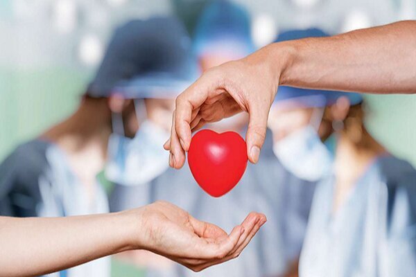 اهدای نسوج پیوندی پدر و دختر در بروجن، نجات‌دهنده ۳۰۰ بیمار