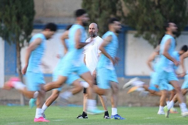 بختیاری‌زاده: حفظ آرامش و تعصب به پیراهن استقلال اولویت ماست