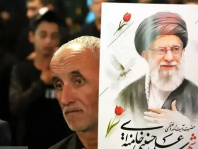 برگزاری مراسم بزرگداشت قائد شهید به مناسبت شهادت رهبر انقلاب