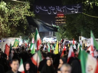 تجمع مردم ارومیه در حمایت از رهبری در شب‌های اقتدار ملی