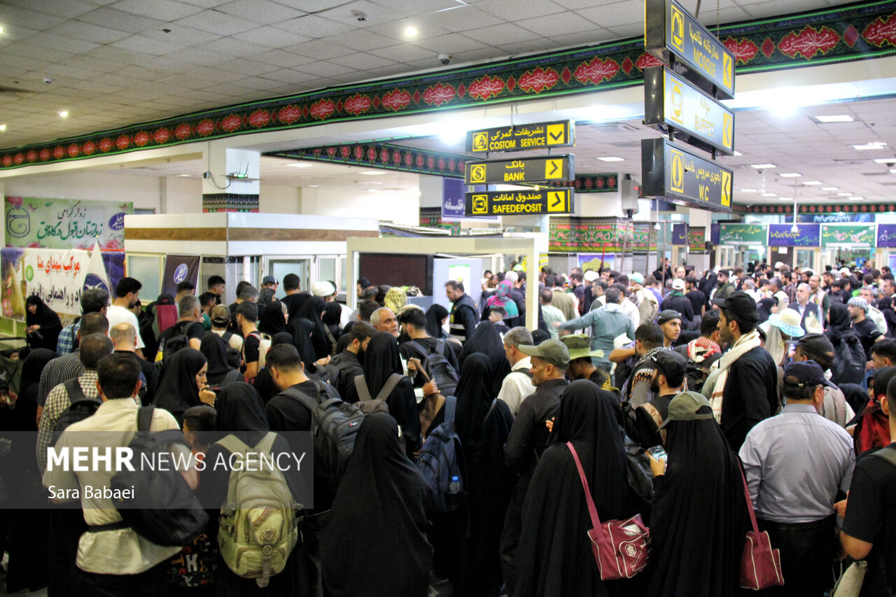 تردد روان زائران اربعین از مرز خسروی ادامه دارد