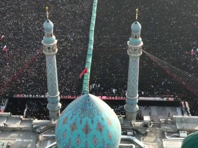 تشییع پیکر رهبر شهید انقلاب در مسجد جمکران برگزار شد