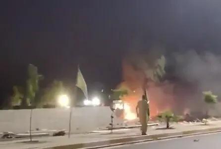 تصاویری از حمله متجاوزان سعودی و آمریکایی به یک پایگاه الحشد الشعبی در استان صلاح‌الدین در مرکز عراق