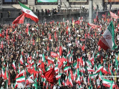 تعطیلی ادارات و مراکز آموزشی در کاشان و آران و بیدگل به مناسبت مراسم تشییع