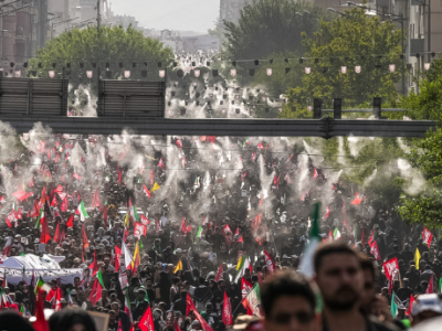 حضور حماسی ملت ایران در وداع با رهبر شهید انقلاب