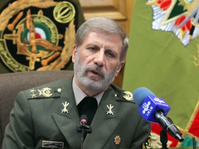 حماسه ایستادگی مردم در وداع با رهبر شهید انقلاب
