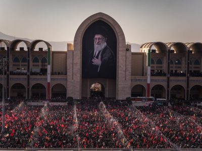 دعوت به حضور در مراسم بزرگداشت قائد شهید امت
