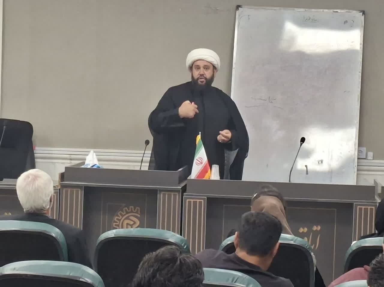 دوره آموزشی کاسب کار معروف برای فعالان اقتصادی در یاسوج برگزار می‌شود