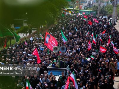 راهپیمایی باشکوه جاماندگان تشییع رهبر شهید انقلاب در اردبیل