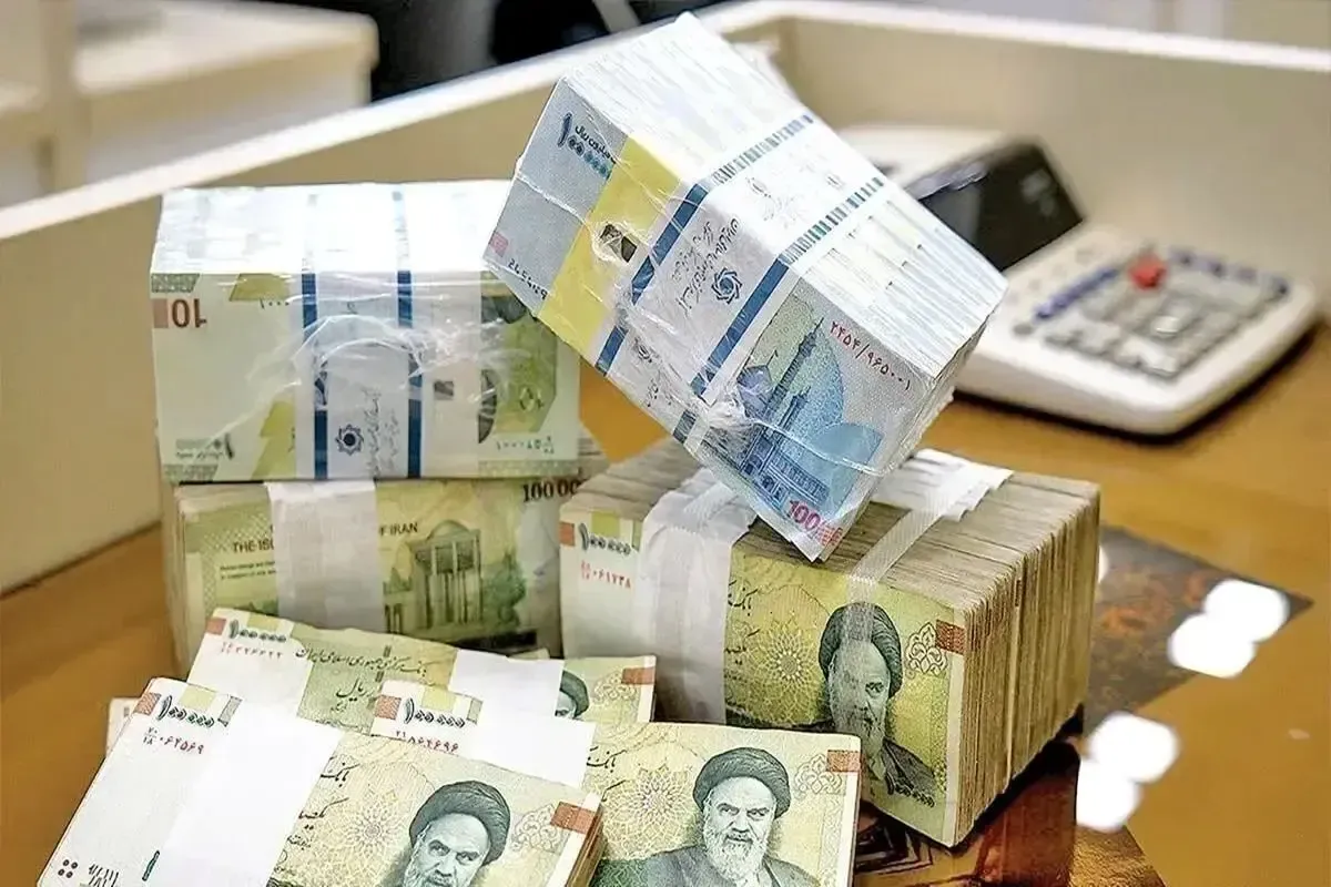 روند افزایشی پول داغ و کاهش تمایل به سپرده‌گذاری در اقتصاد ایران