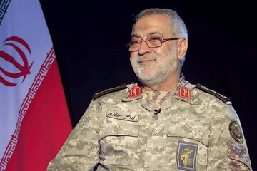 سردار شکارچی: دهان آمریکایی‌ها را پر از خاک می‌کنیم