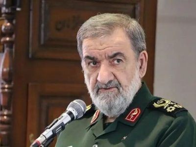 سرلشکر رضایی: بدرقه تاریخی رهبر شهید، ناامیدی را به آمریکا تحمیل می‌کند