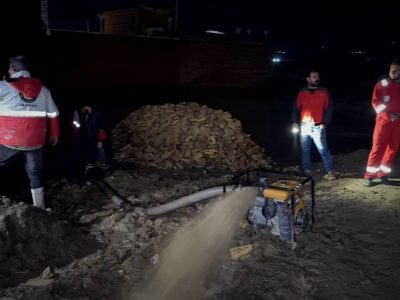 عملیات امدادرسانی به ۶۴ آسیب‌دیده سیلاب در ماکو و چایپاره ادامه دارد