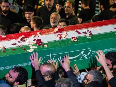 مراسم وداع با همسر شهید رهبر برگزار شد