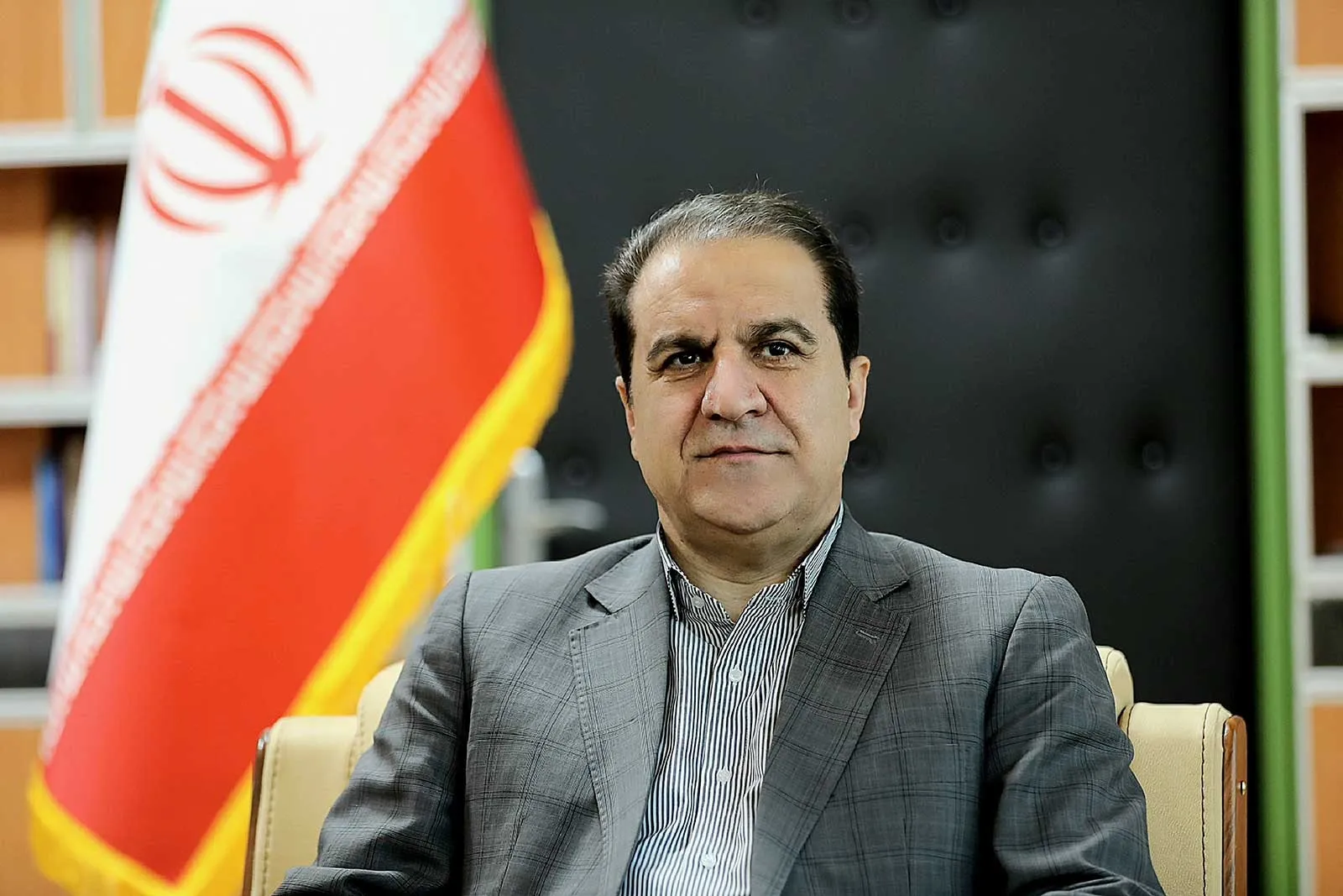 مرز مهران، محور اصلی تردد زائران اربعین با ۸ میلیون تردد سالانه
