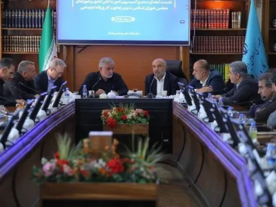 همکاری دولت و مجلس برای حمایت از معیشت مردم در دستور کار قرار گرفت