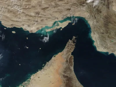 وضعیت تنگه هرمز پس از هشدار سپاه به عبور بدون هماهنگی