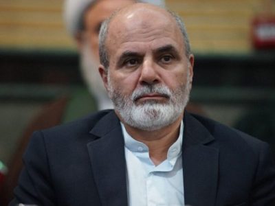 پایداری دریادار احمدیان در برابر چالش‌ها