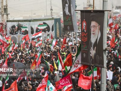 پوشش میدانی گسترده بدرقه رهبر شهید با حضور ۳۰ گزارشگر