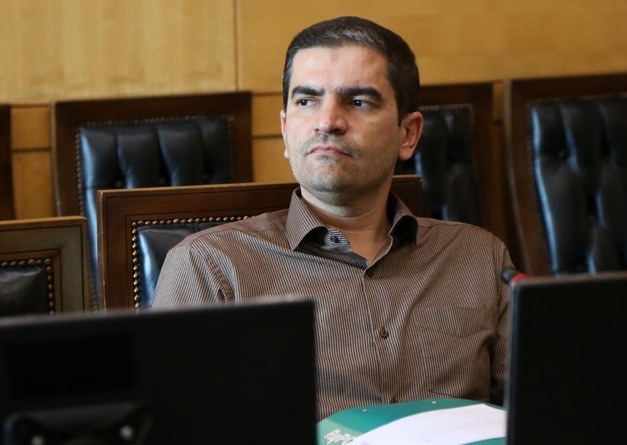 پیگیری اجرای قانون واردات خودرو در مجلس