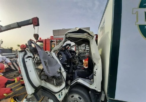 واژگونی تریلی در پی تجمع تماشاگران تصادف در یاسوج/ ۱۴ مصدوم در پل سریز